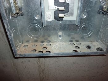 Electrical panel knockouts 